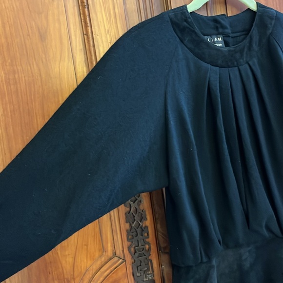 Vintage black suede and wool dress St.Gillian by Kay Unger - Picture 4 of 10